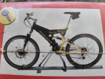 porta biciclette con sicurezza e chiave