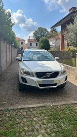 Volvo XC 60 2.4 AWD 