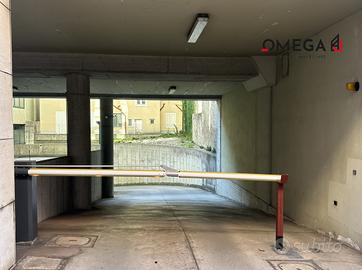 PASCOLI/PICCARDI - Comodo magazzino