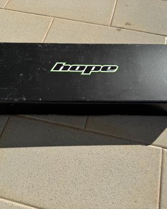 Pedali mtb enduro Hope Gravity black