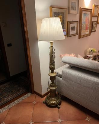 Lampada da terra