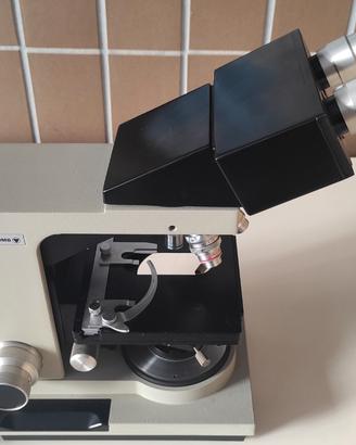 Microscopio Binoculare da Laboratorio