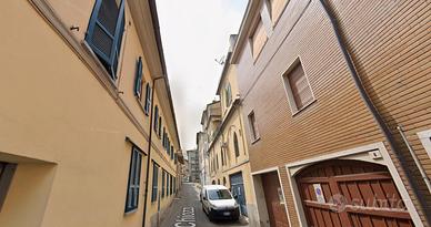 Ampio quadrilocale con spese minime