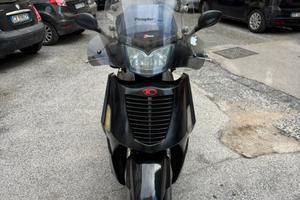 Kymco people s 300