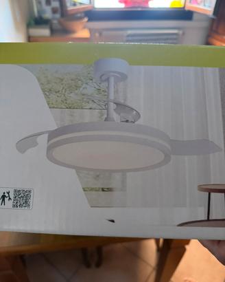 Ventilatore a soffitto con luce