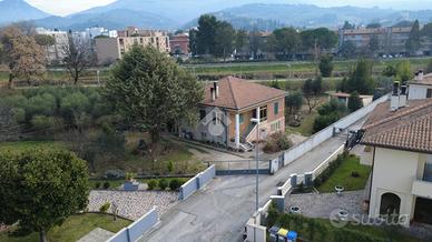 VILLA SINGOLA A FOLIGNO