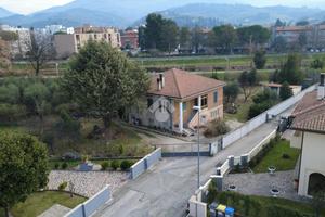 VILLA SINGOLA A FOLIGNO