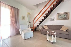 VILLA A SCHIERA A SCALEA