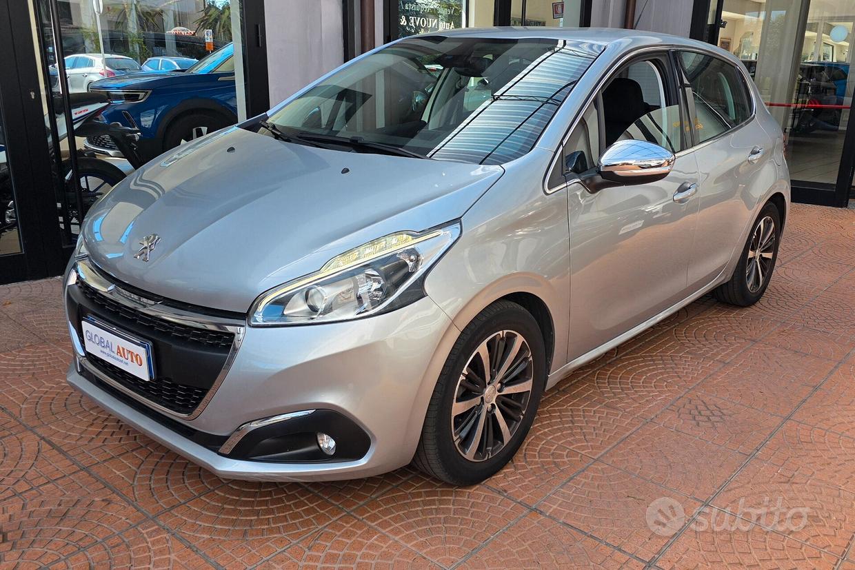 Peugeot 208 1° serie