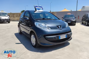 Peugeot 107 1.0 Benzina - 68cv NEOPATENTATI
