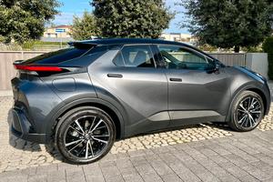 Toyota C-HR 2.0 Hybrid Phev LOUNGE