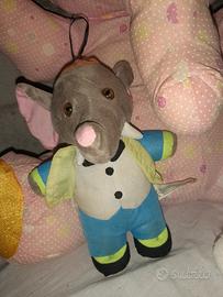 Elefanti di peluche