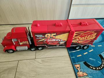 Disney Cars Super Track Mack Playset PISTA - FPK72
