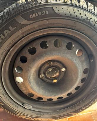 Pneumatici invernali Marshal R15 185/65 MW31