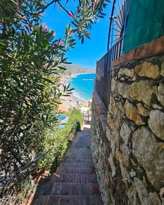 Taormina appartamento fronte mare