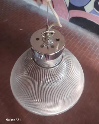 lampada da appendere 