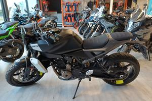 Husqvarna Svartpilen 801