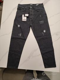 Jeans diversi modelli