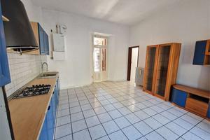 Luminoso appartamento a 2 minuti dal lago