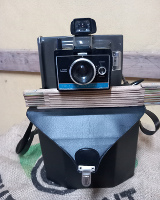 Macchina fotografica polaroid