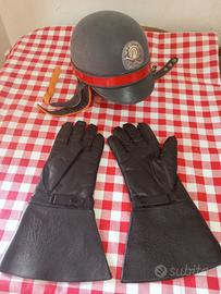 casco e guanti vintage 