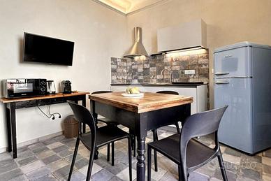 2 LOCALI A FINALE LIGURE