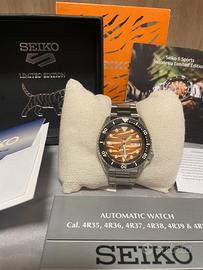 Seiko 5 Sports Tigre de Sumatra