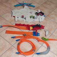 Garage Hot wheels shark