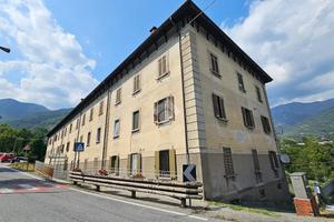4 LOCALI A POMARETTO