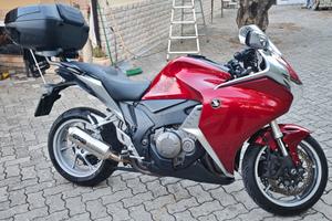 VFR 1200 F