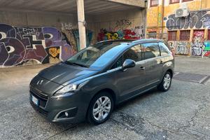 Peugeot 5008 Allure 7 posti