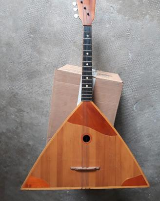 Balalaika russa