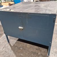 Banco da lavoro in ferro