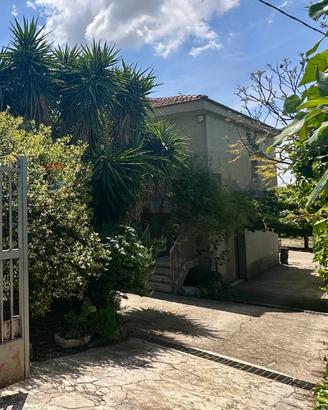 Villa o villino - Chiaramonte Gulfi