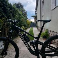 mtb trek slash 8