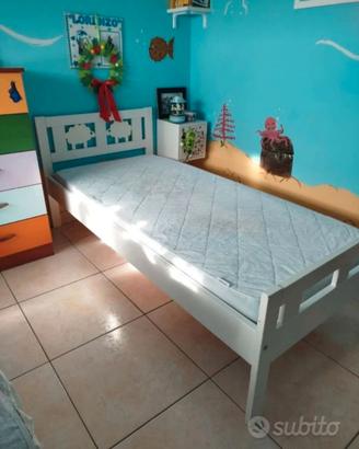 Lettino ikea bambini