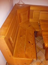 Tavolo da cucina con panca in legno massello