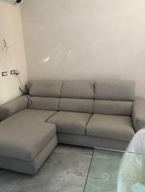 Divano angolare con penisola Poltronesofà