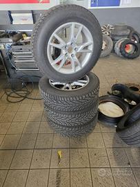 Quattro ruote gia commate