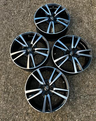4 cerchi originali MAK-16” adattabili Toyota