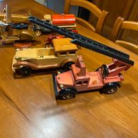 Oggetti in legno vintage