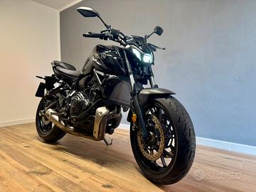 YAMAHA MT-07 ANNO 2021 GARANZIA 2026