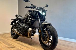 YAMAHA MT-07 ANNO 2021 GARANZIA 2026