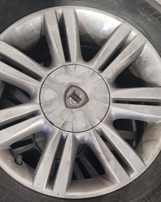 4cerchi in lega 15 pollici Lancia Musa e Fiat Idea