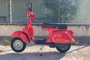 Vespa P200e del 1978