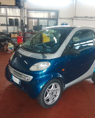 smart fortwo 2000 perfetta. motore e turbina nuovi