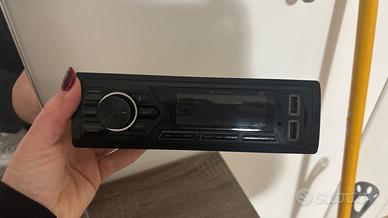 Autoradio nuovo con bluetooth