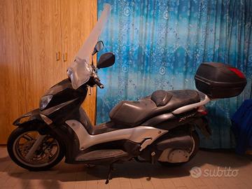 Yamaha xcity 250