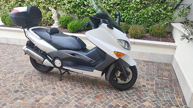 Yamaha T-Max 500