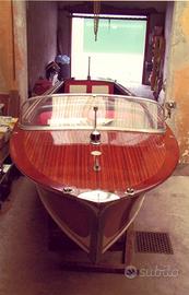 Barca d'epoca abbate villa d'este S